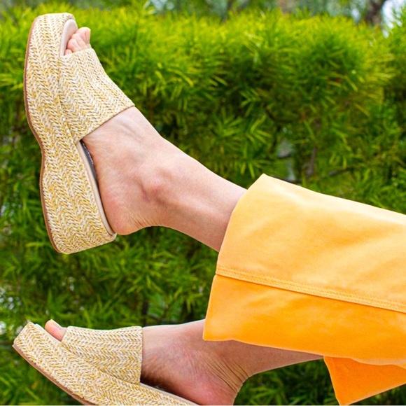 BC Footwear by Seychelles Driftwood Sandal Taupe - Picture 2 of 6